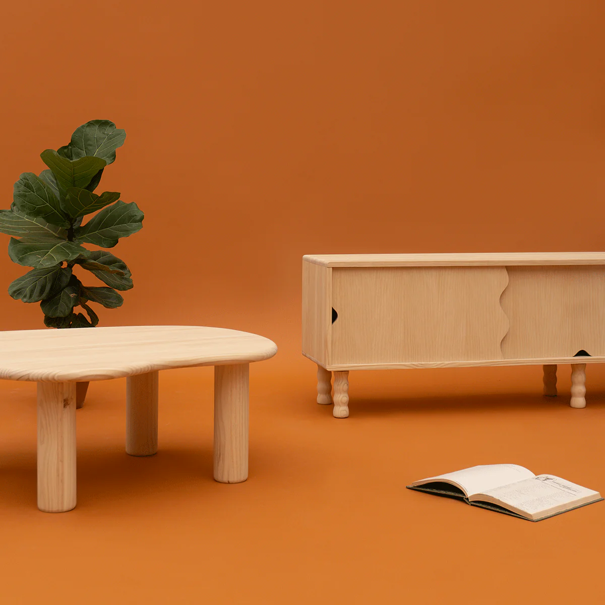 Calella - Coffee table in pine wood 93 cm - Image 5