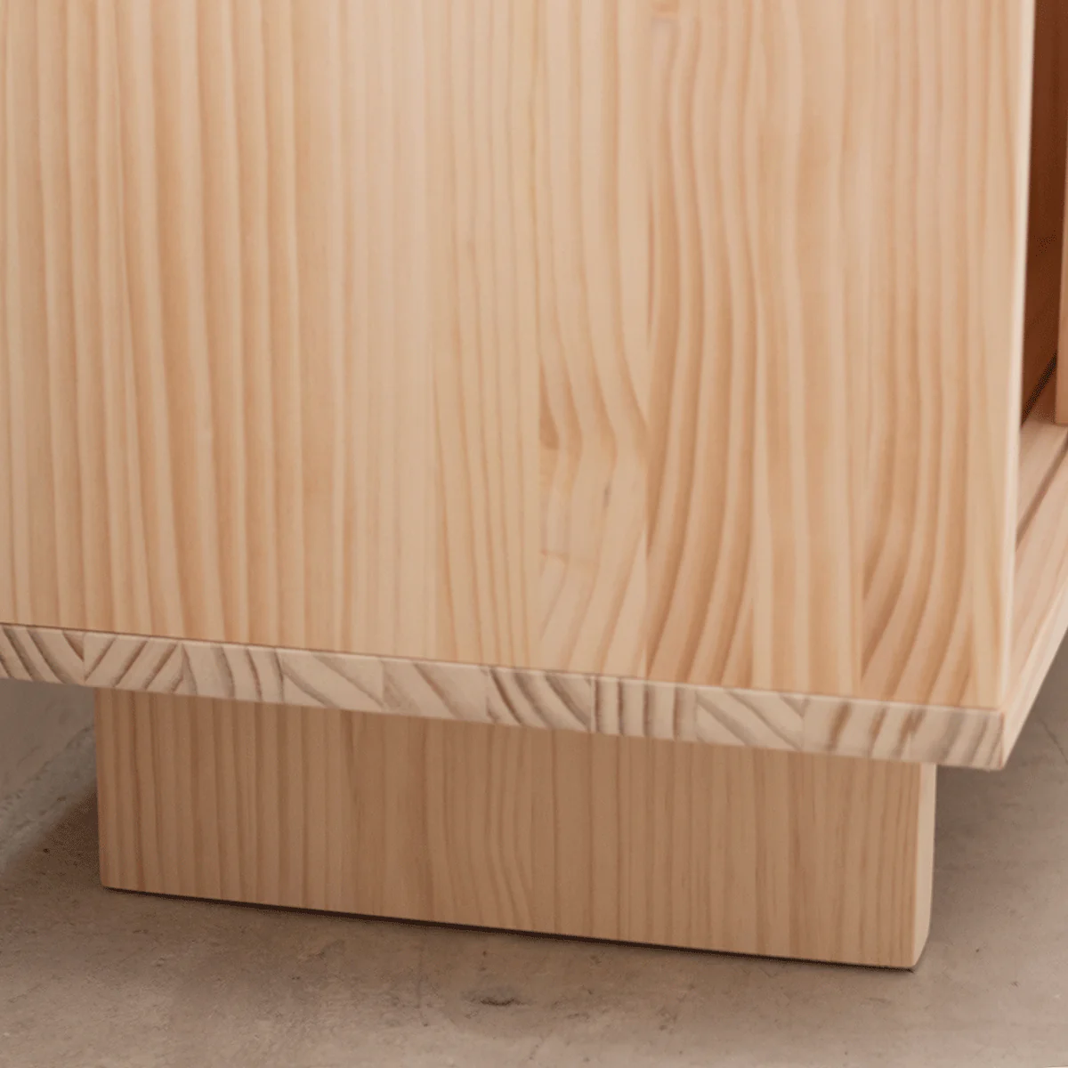 Gavina TV stand of pine with 2 mallorquina doors 170 cm - Image 5